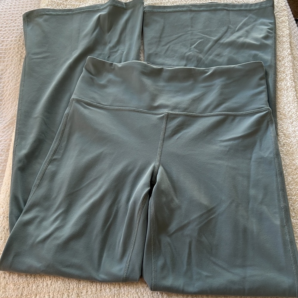 Athleta Elation flare pant